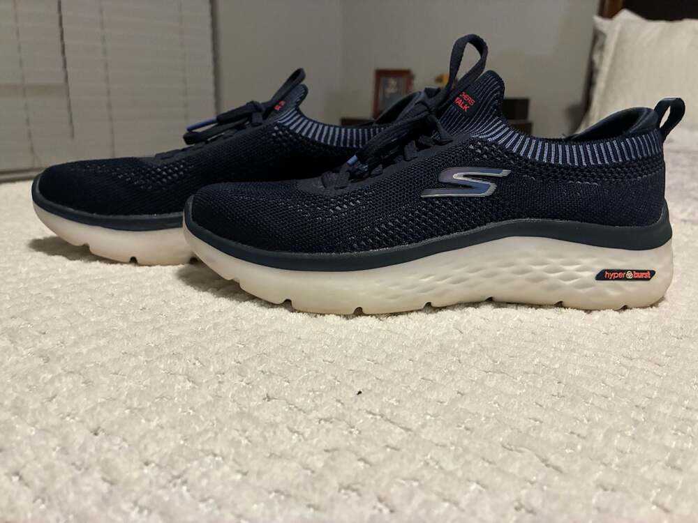 Skechers Go Walk Hyper Burst Navy Blue Walking Shoes